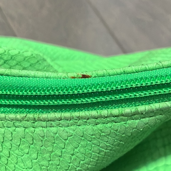 Y2K Vintage Bergē Snakeskin Pattern Leather Purse - Picture 14 of 14